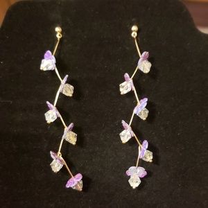Women earrings